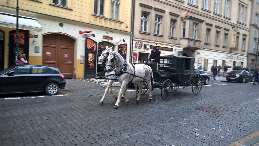 The Old Town'S Apartment Praga Zewnętrze zdjęcie